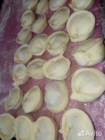 Пельмени вареники домашние. Ручная лепка