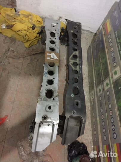 Усилитель переднего бампера форд фокус 3