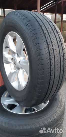 Bridgestone Ecopia EP850 265/65 R17
