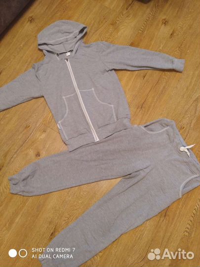 Спортивный костюм