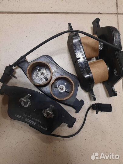 Колодки тормозные передние на Bentley continental