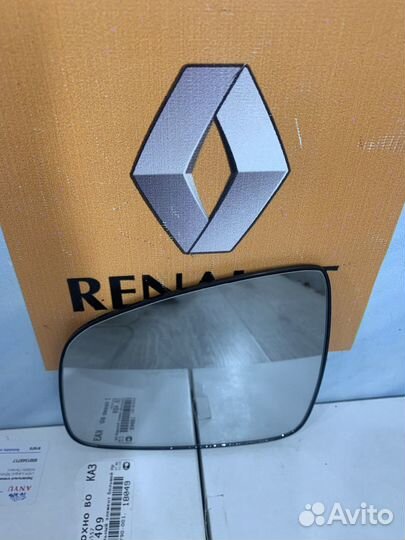 Элемент зеркала зеркальный Renault sandero 2 Лев