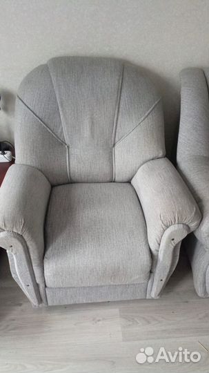 Угловой диван