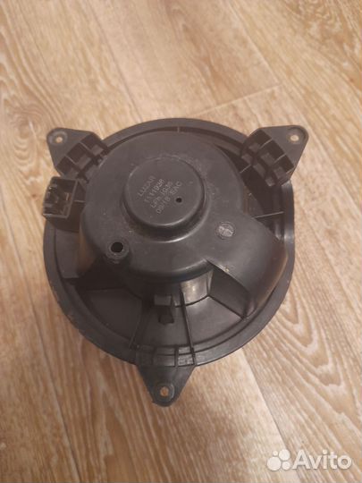 Вентелятор печьки форд фокус 1