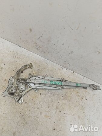 Стеклоподъемник электрический передний правый 6122