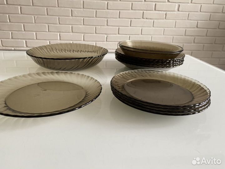 Набор посуды тарелки