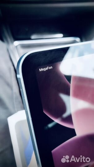 Apple iPad Air 5 M1 (2022) с SIM-картой