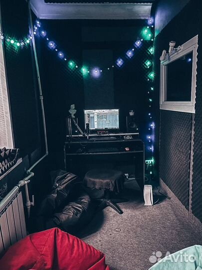 Студия звукозаписи / записать песню