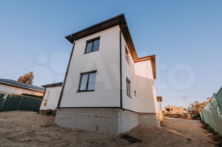 Дом 155 м² на участке 5 сот.