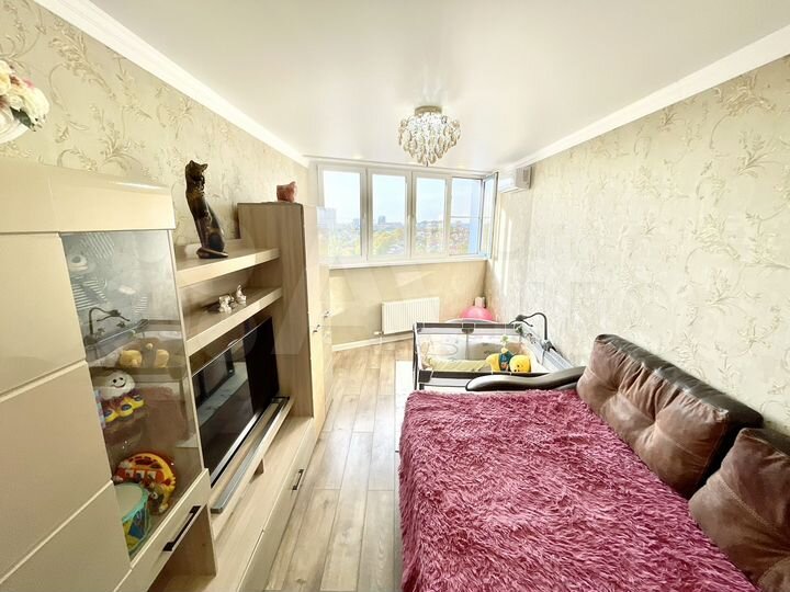 2-к. квартира, 57 м², 9/17 эт.