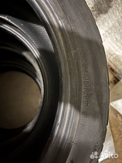 Bridgestone MY-02 Sporty Style 2.25/45 R17