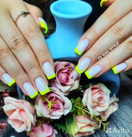 Наращивание ногтей, шеллак