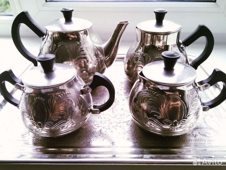 Сервиз чайный кофейный металл