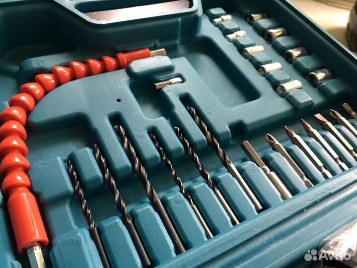 Шуруповерт Makita