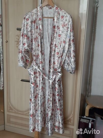 Халат женский шелковый