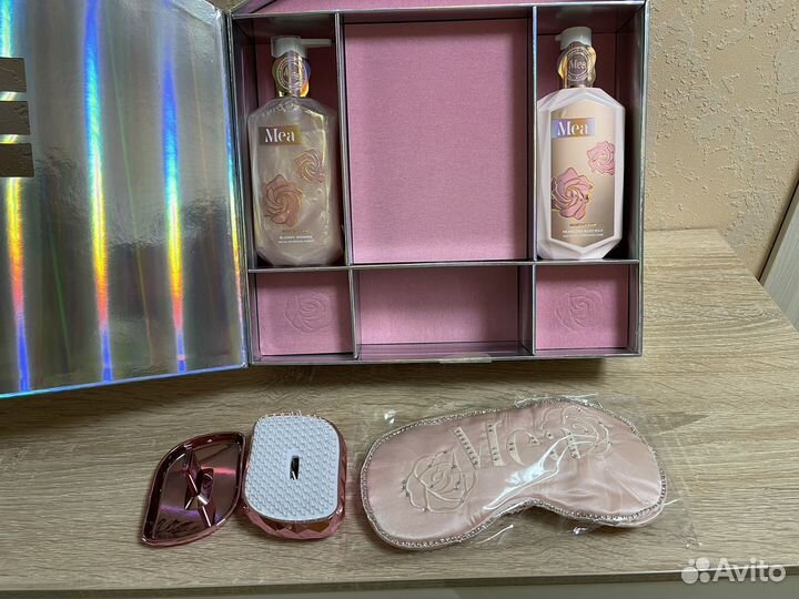 Набор подарочный парфюмерный в подарок