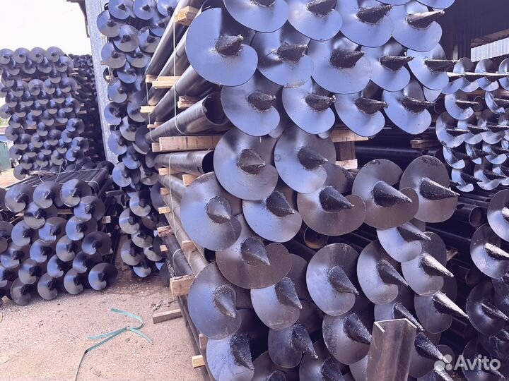 Винтовые сваи с монтажом