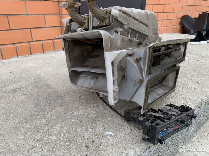 Радиатор печки в сборе Nissan