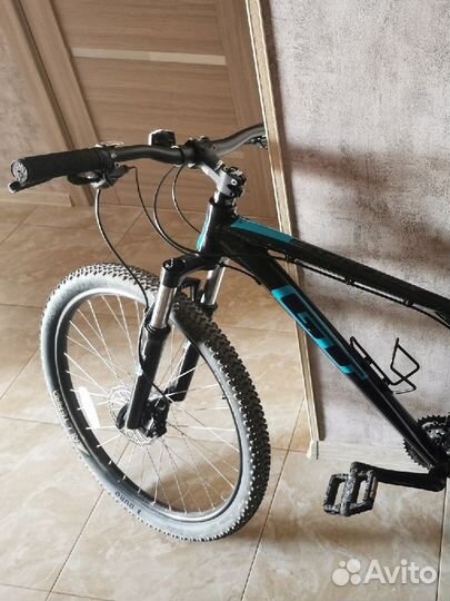 Велосипед GT avalanche comp