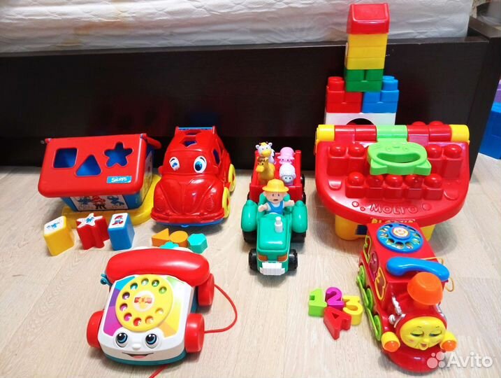 Развивающие музыкальные игрушки пакетом