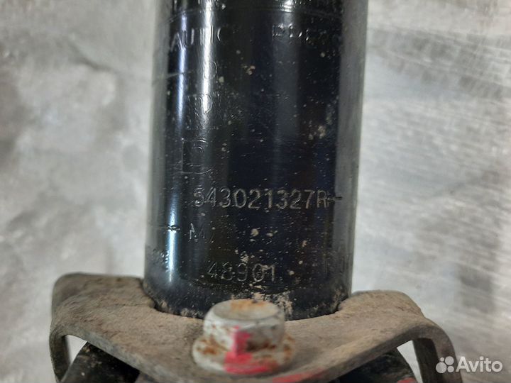 Стойка / Амортизатор передний Renault Arkana