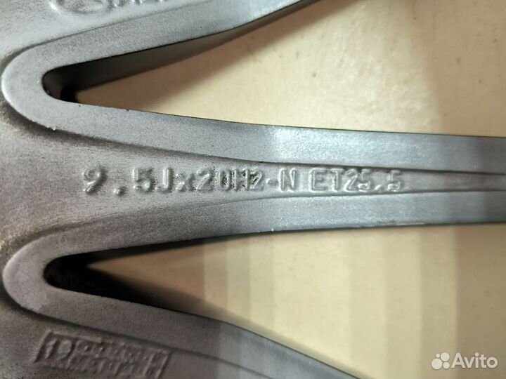 Диск Mercedes Benz Amg GT W290 R20