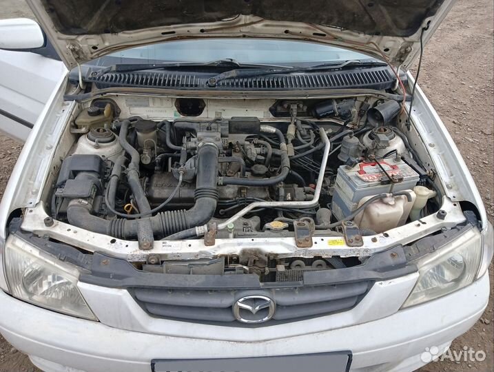 Mazda Demio 1.3 AT, 2002, 241 738 км