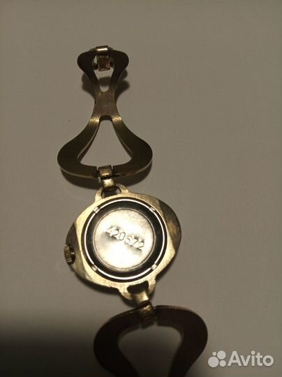 Часы женские механические 