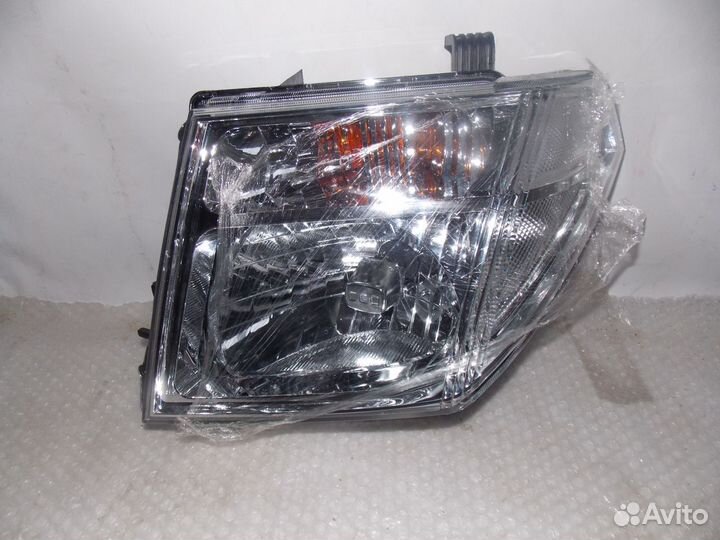 Фара левая pathfinder (R51M) (2004) 21511B2lldem