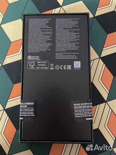 Samsung galaxy s22 purple