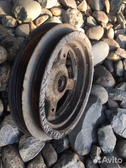 Toyota funcargo шкив коленвала nz под два ремня