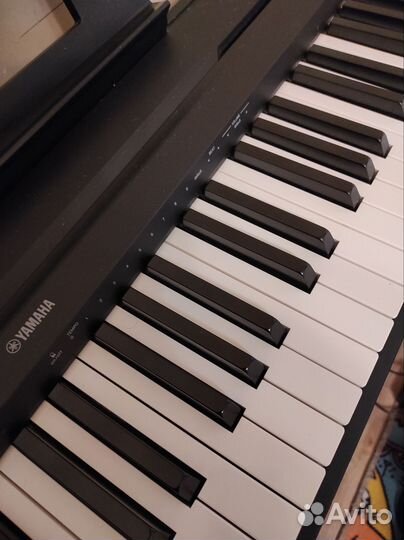 Цифровое пианино yamaha