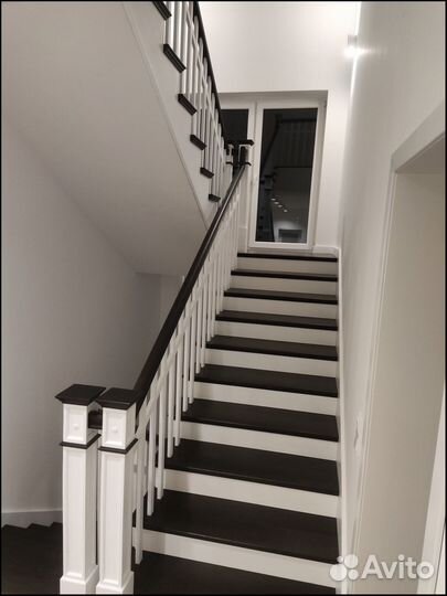 Лестница на второй этаж