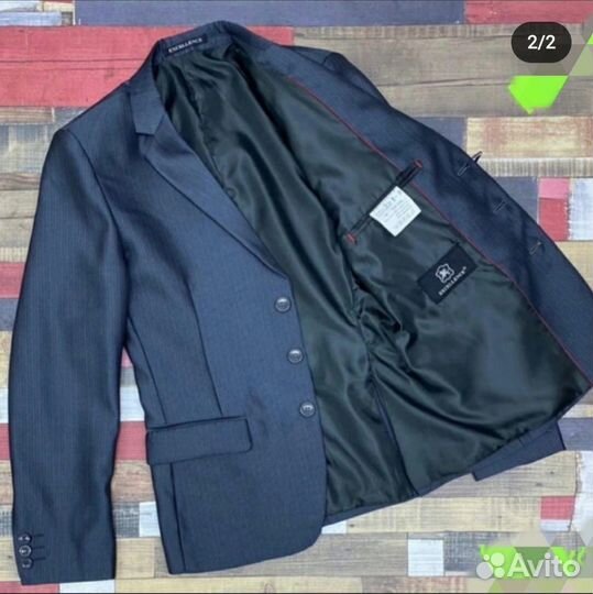 Школьная форма новая