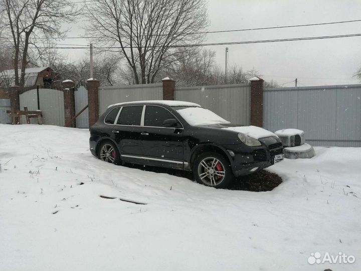 Porsche Cayenne Turbo, 2005
