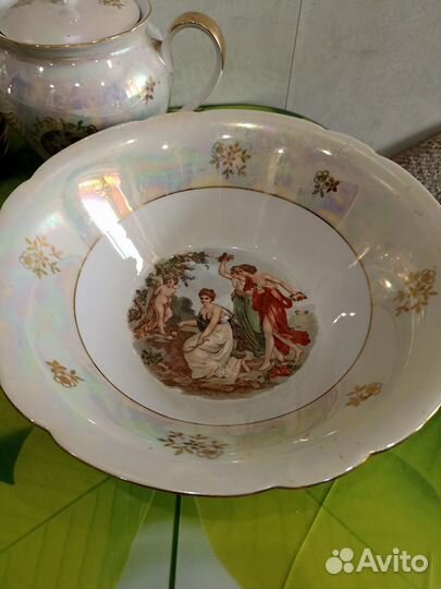 Чайно столовый сервиз 
