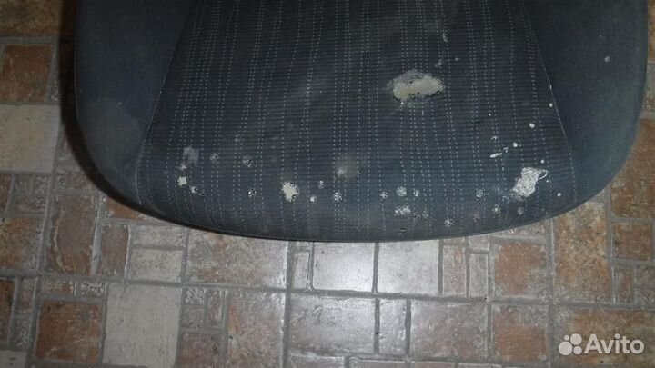 Сиденье переднее правое Toyota Corolla (E150) 200