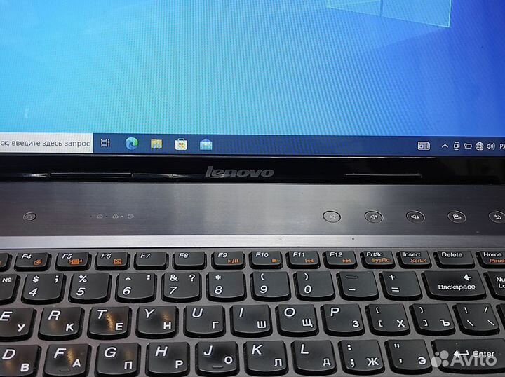 Ноутбук lenovo