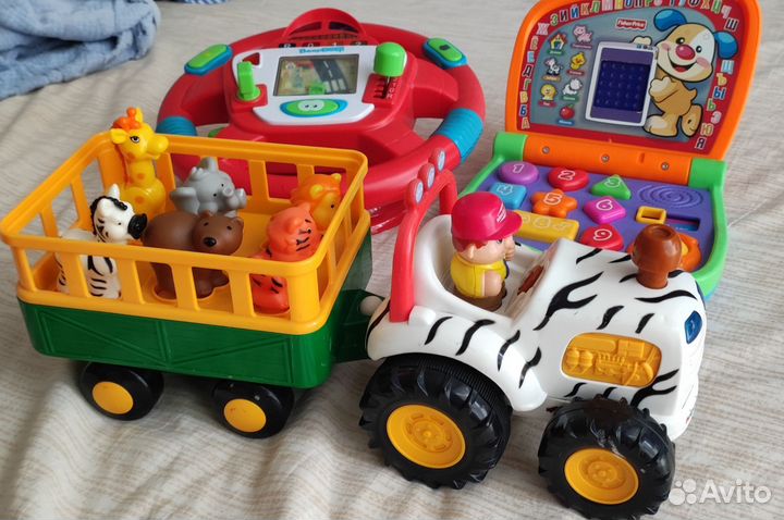 Развивающие игрушки Fisher price музыкальная книга