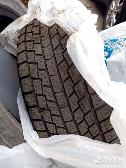 Hankook Nordik IS RW08 225/60 R17 99