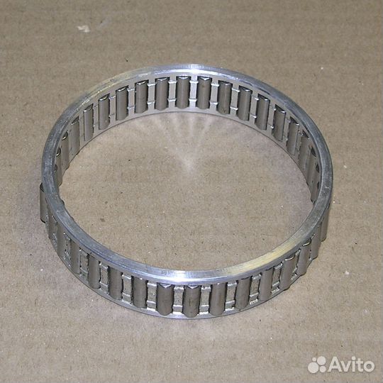 Подшипник 464818Д вторичного вала кпп-202 маз
