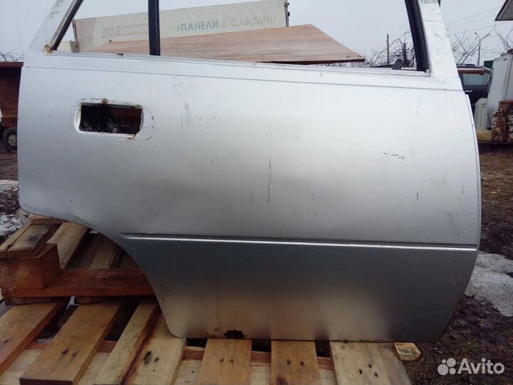 Дверь задняя правая daewoo nexia