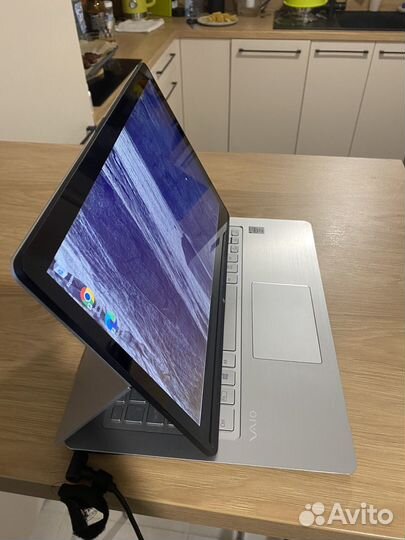 Sony vaio fit A