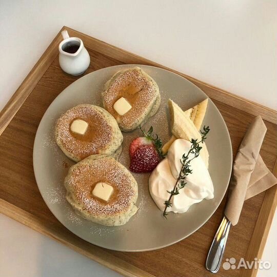 Работник в ресторан быстрого питания