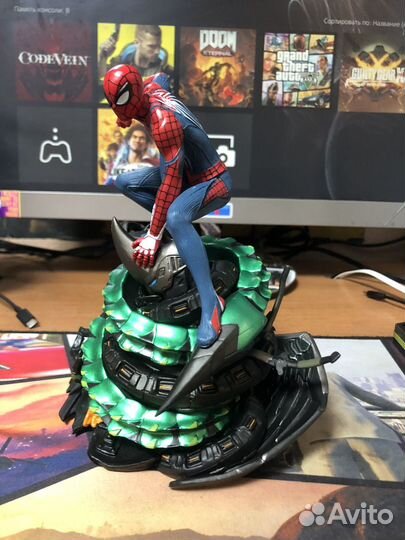 Человек паук фигурка ps4