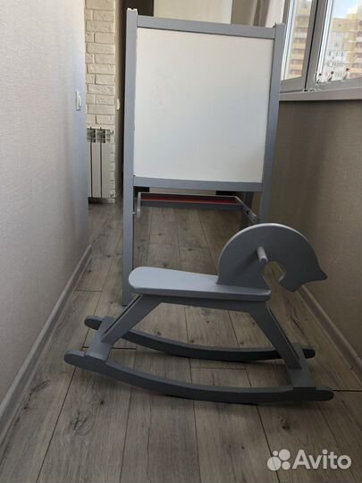 Детская мебель мольберт кресло и лошадка качалка