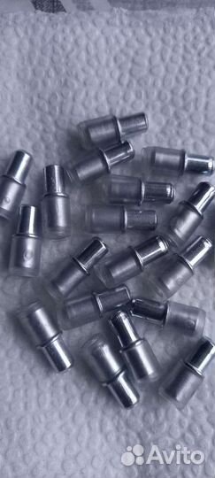 Полкодержатель