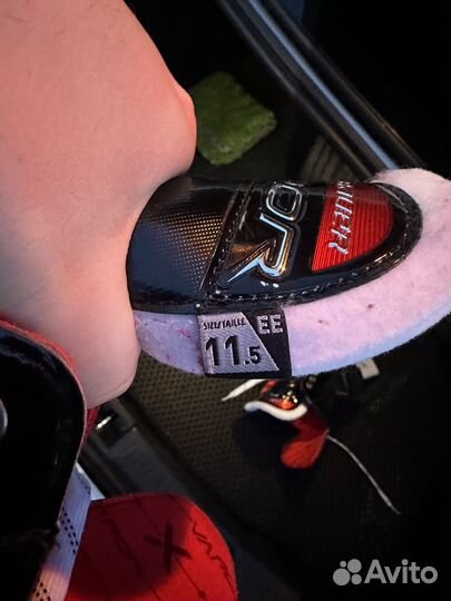 Хоккейные коньки bauer