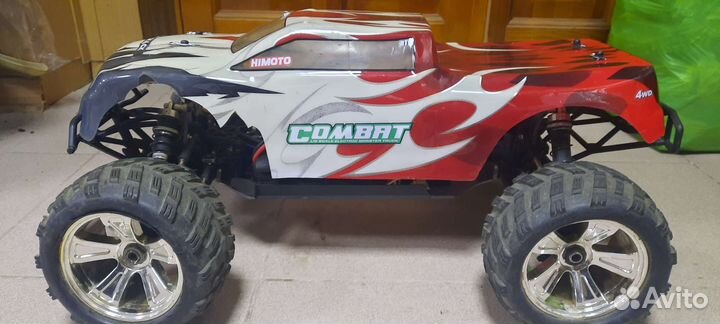 Машина на радиоуправлении himoto