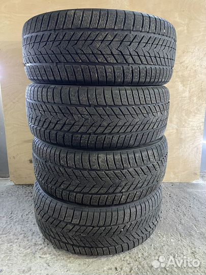 Grenlander IceHawke II 275/45 R21